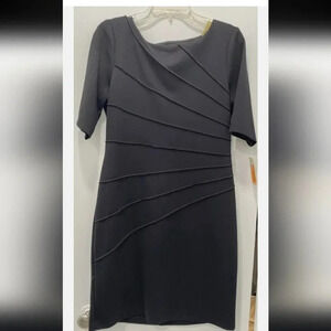 Connected Apparel, Sunburst pleat, short Sleeve. DARK BLACK(Pictures look grey.)